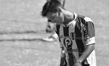 乌拉圭27岁球员卡布雷拉自杀身亡 这是今年第3位自杀的乌拉圭球员
