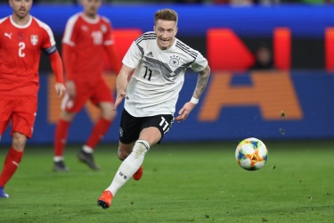 罗伊斯：明年世界杯德国有潜力收获成功 我踢球是为了赢得冠军