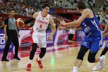 土耳其男篮公布世预赛25人大名单 萨古，奥斯曼等4名NBA球员领衔