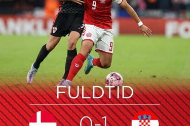 欧国联赛克罗地亚1-0丹麦，帕萨利奇倒地铲射破门