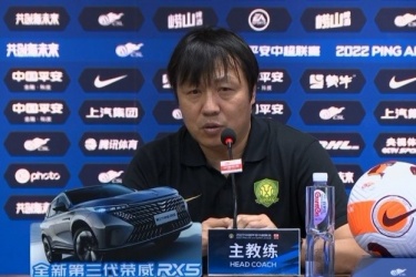 北京国安主教练谢峰：为什么与梅州那场最佳球员不是张玉宁？