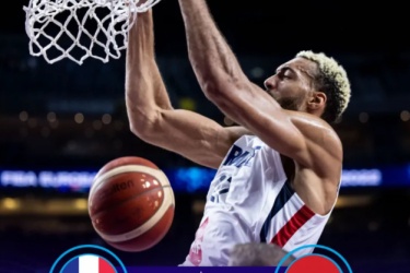 男篮欧洲锦标赛小组赛：法国以78-74战胜了匈牙利