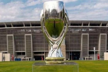 电讯报：欧足联计划扩大欧超杯规模，将有4支球队争冠，改革后的首届有可能在美国举办
