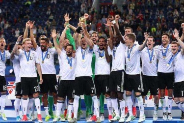 德国进入过几次世界杯决赛，德国拿过几次世界杯冠军