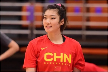 中国女篮世界杯以85-71战胜了法国，成功进入世界杯半决赛